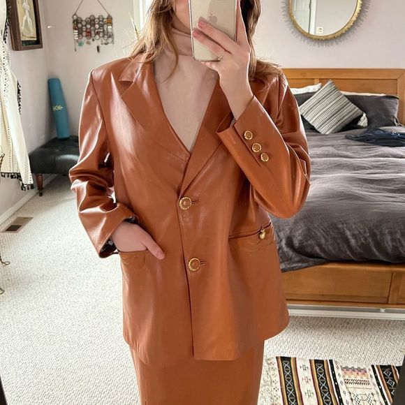 Handmade in Spain, Leather Set, with silk lining and heart details - Picture 4 of 9